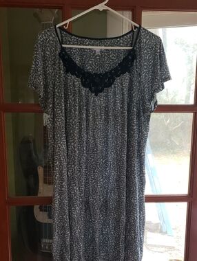 Secret Treasures Black and White Printed Tunic with Lace Neckline
